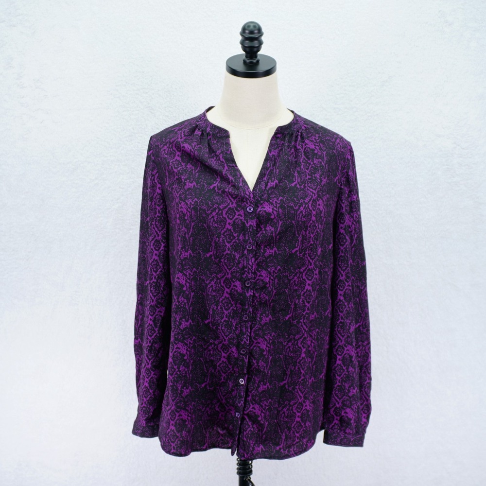 Jaclyn Smith Collection -Small- Purple Snake Skin Button Up Top Split Neck Polye
